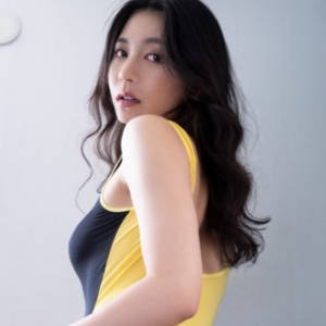 水越詩織
