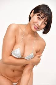 麻倉麻里奈