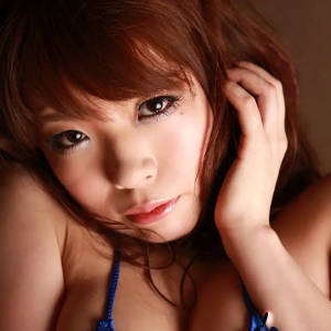 水城奈緒